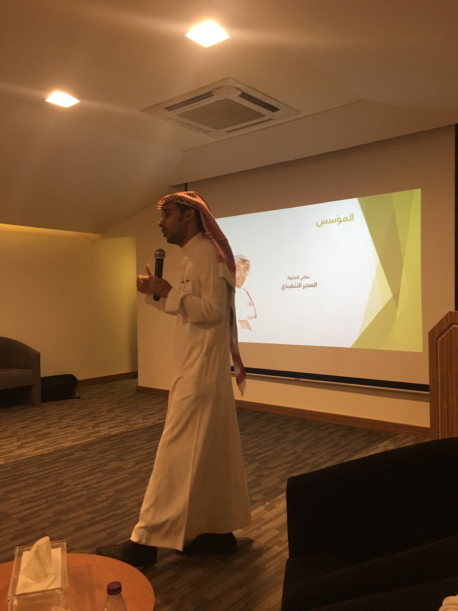 ittejar's tweet photo. المتحدث الاول سامي الحلوه يتحدث عن بداياته قبل نعناع ماركت

#تطبيقات_الاطعمة https://t.co/nZp6thKDRH