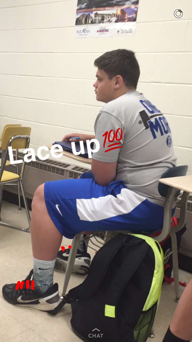 Romano_57's tweet photo. Happy bday bram 😍💗🎊🎉🎈 love you big guy #clav #fakefalling https://t.co/CUxbtU2liN