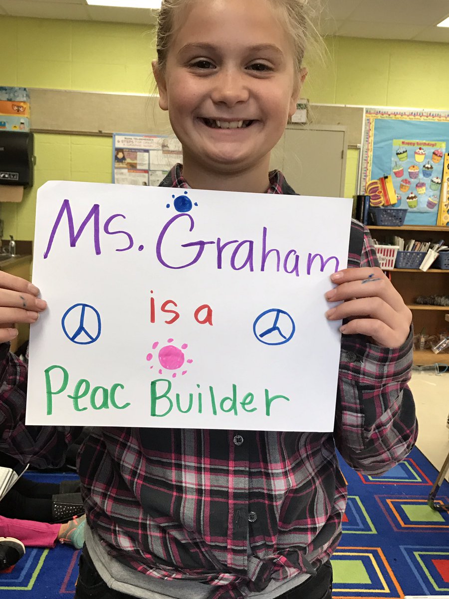 teacher_graham's tweet photo. I'm not the only one! #kidsrock #peace #positiveclassculture https://t.co/qBJ8633i2X