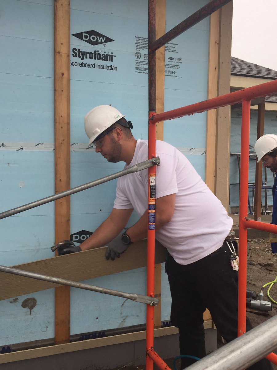 RProff's tweet photo. Target T1540 volunteers for Habitat for Humanity @SeedRachel @BHaeusser @ajhenry123 @BethGates23 https://t.co/hF9wkGjUnz