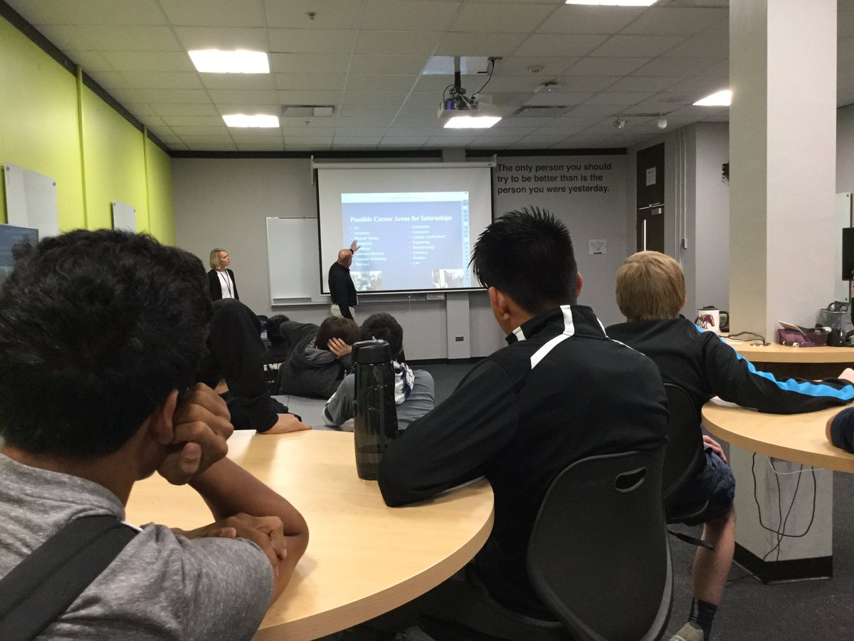Kent_Dyer's tweet photo. Mr Gustafson &amp; Mrs Deluca present to ADV @rmhsgraphics on @District214 internships! #d214ready @HartRMHS214 @KPD214CTE @WeidnerDan @STEMLdr https://t.co/CJpRf6GGDv