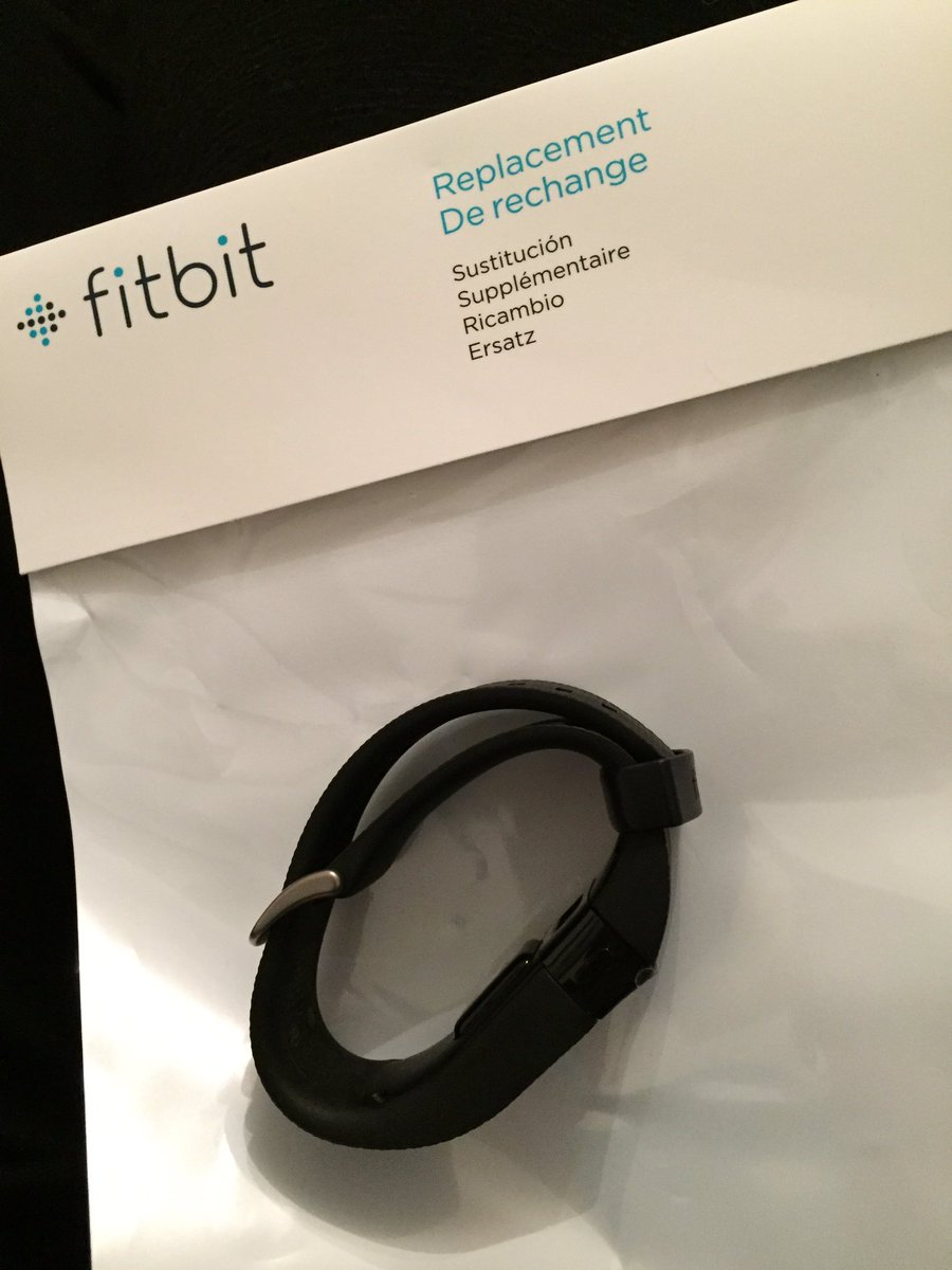 AcNaughalty's tweet photo. Excellent service from @fitbit @FitbitSupport @FitbitUK #rapidreplacement https://t.co/c8hA8BPEdE
