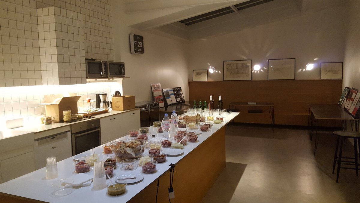YolandeLibene's tweet photo. Bienvenue chez @FABERNOVEL ! Nos portes sont ouvertes aux designers jusqu'à 21h30 ce soir #intodesign https://t.co/cVfKKUw2i9