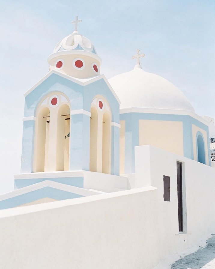 RichardPhotoLab's tweet photo. Church in Greece or marshmallows? 😊 Insanely soft tones shot on #film by @SuzanneLiPhoto
#richardphotolab #fineartfilm #fujifilm #645format https://t.co/sYaJoihcAZ