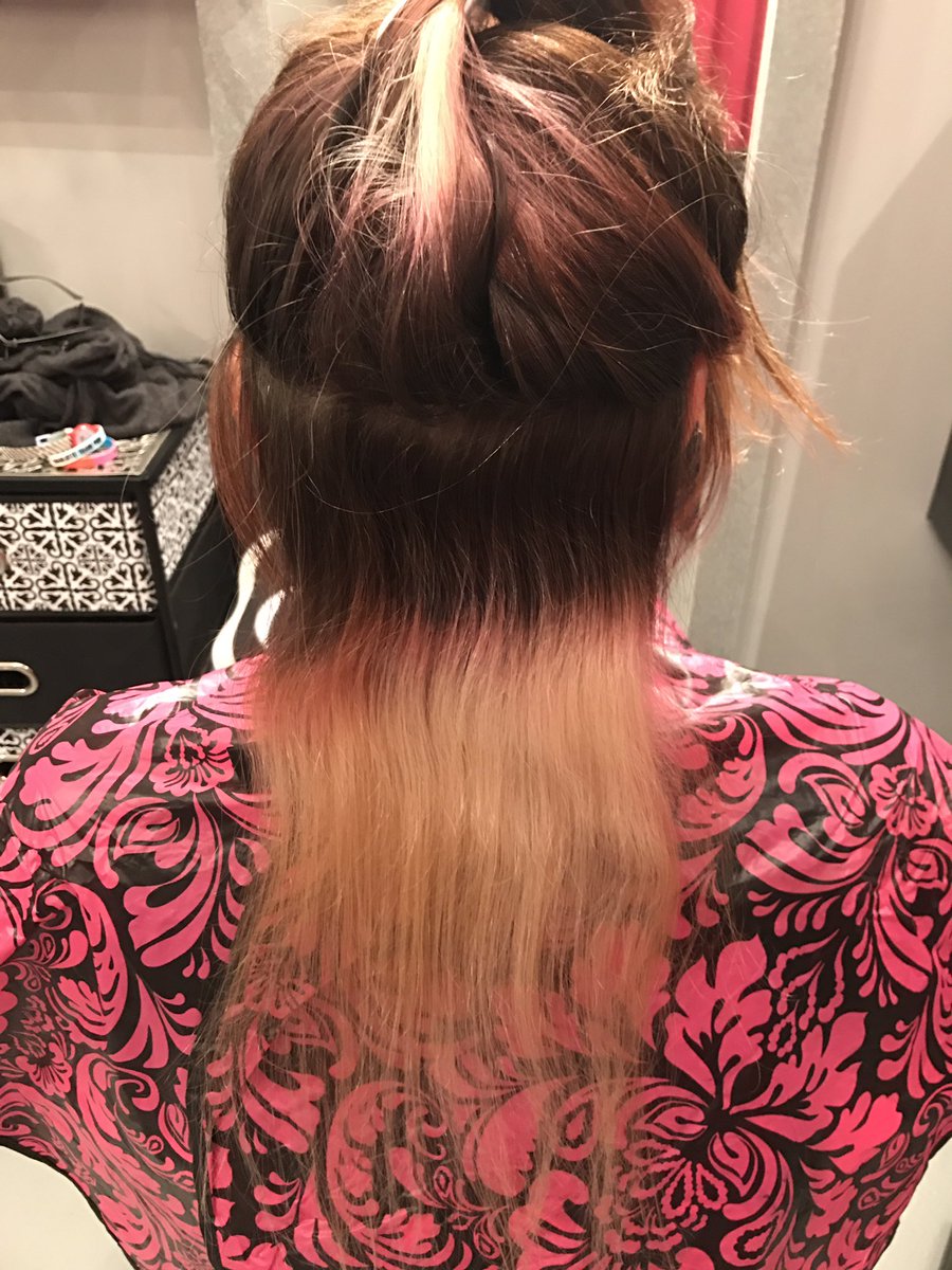 hannsimp's tweet photo. #HappyBirthdayHillary! #BLUE for you, this #trans girl flips #BadOmbré to #NastyWoman! @NCDemParty @HillaryforNC @HFA #VoteNCMe! #TurnNCBlue https://t.co/8fJkSxmo7z