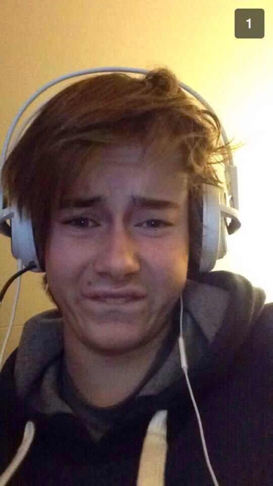 DamjanMilen's tweet photo. Grattis på 18-årsdagen mina bröder! Hoppas att ni har haft en fin dag <3
@LTjernstrm @AxelATJ https://t.co/yDOSA4w540