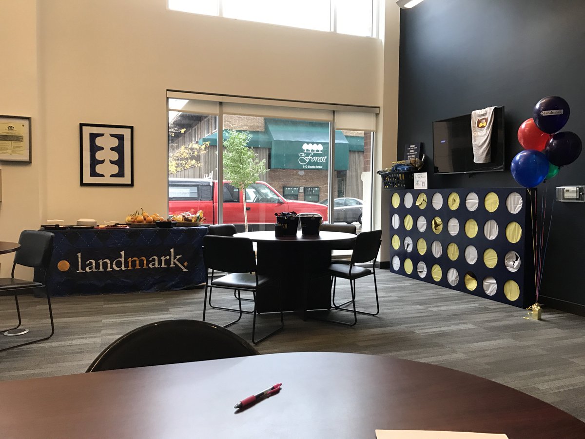LandmarkA2's tweet photo. Come visit us at the open house! HAPPENING RIGHT NOW!!! Get a limited edition shirt and some yummy snacks! #landmark #thelandmarkdifference https://t.co/hLtAJitPK4