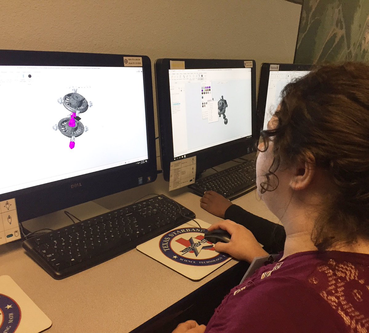 STARBASEAustin's tweet image. On Day 4 at #STARBASEAustin this student from #CottonwoodCreekElementary renders a satellite station in @PTC ! 🖥🛰 @HuttoISD