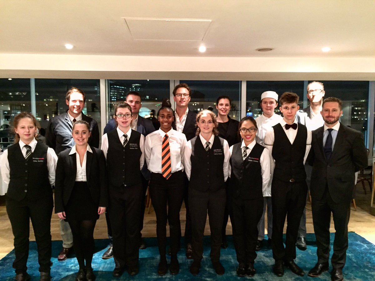 BlueprintCafe's tweet image. So excited for tonight! @Coram @DandDLondon @ClubDandD @BR6Restaurant #charity #changingcourse Well done team! 🍾