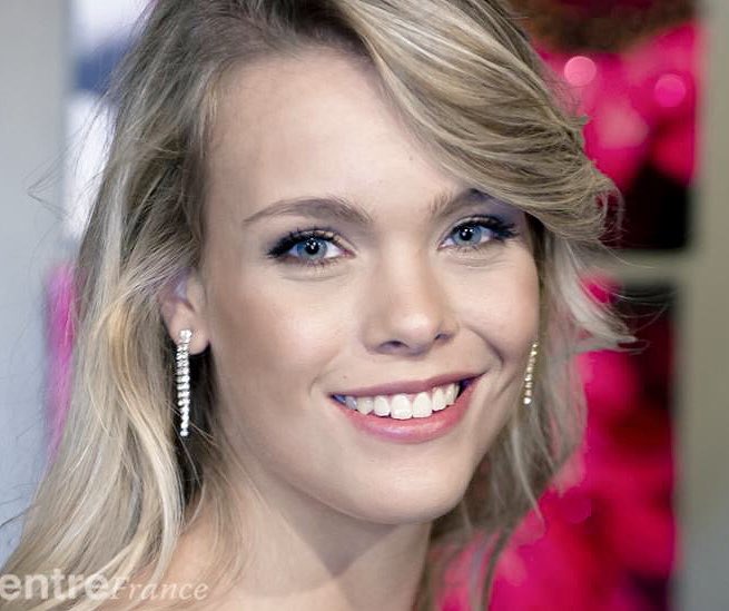 anto_mf5's tweet photo. Elle est juste magnifique!! Belle révélation, mais son sacre etait évident.. @Oceane__Faure 👍🏼👑
Merci pour le follow 💫 https://t.co/LGM708CExN