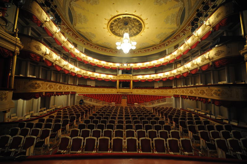 Today marks 192 years since the famous drama theatre, the Maly Theatre, was officially opened in #Moscow <a href="/MalyTheatre/">Малый театр</a>