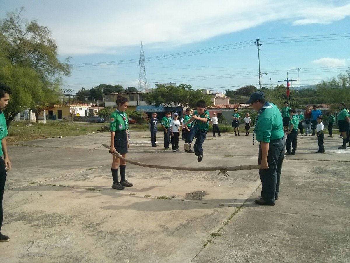 BCBackrs's tweet photo. “Si tenéis el hábito de tomar las cosas con alegría, rara vez os encontraréis en circunstancias difíciles.”BP https://t.co/yI1f8mX6Gn