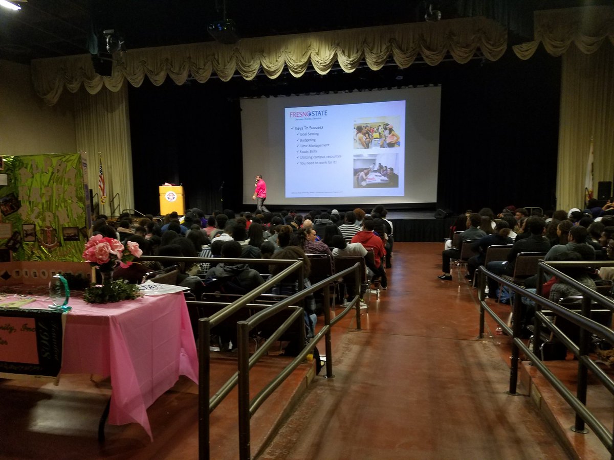 khufu13's tweet photo. Edison High in the house. African Americans Leadership Success Confidence. #CSUFresno, thank you @JosephICastro for the invite. #EHSBSU https://t.co/RStdLhjm2E