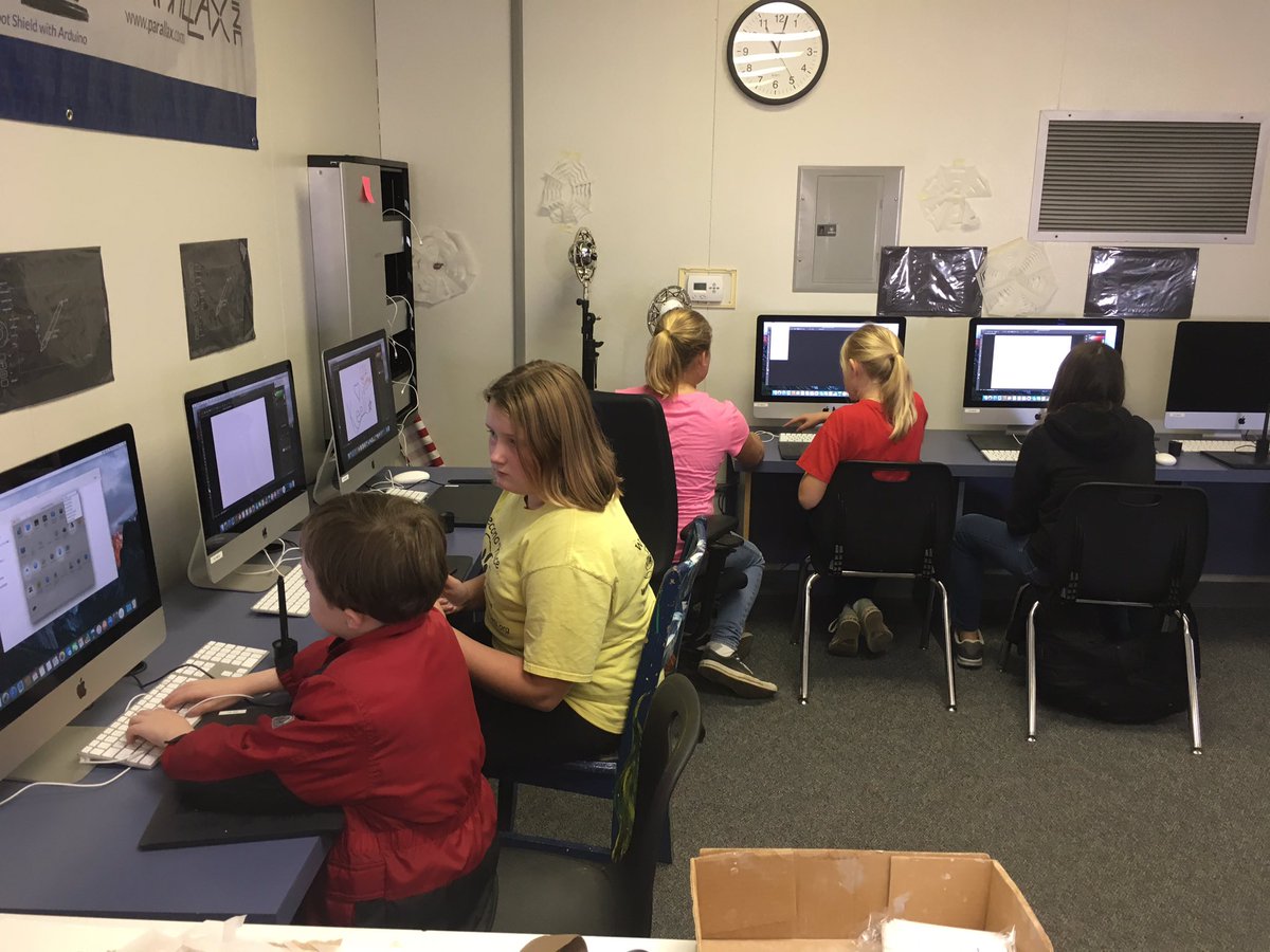 32davinci's tweet photo. Just a day in Art at Davinci! https://t.co/HPUF5lS97j