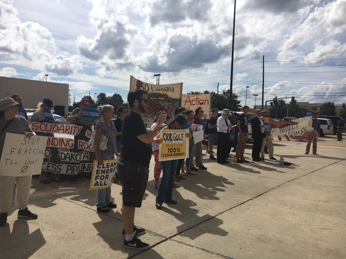 labucketbrigade's tweet photo. HAPPENING NOW: @ the BOEM office! We believe that we can win! #NoNewLeases https://t.co/somrhnzFT7
