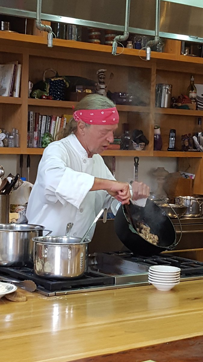 Chef Gerard Maras dinner class at <a href="/SouthernFood/">Southern Food & Beverage Museum</a> SOFAB this Friday!  thenoce.com/schedule/ or 504-430-5274 to book.