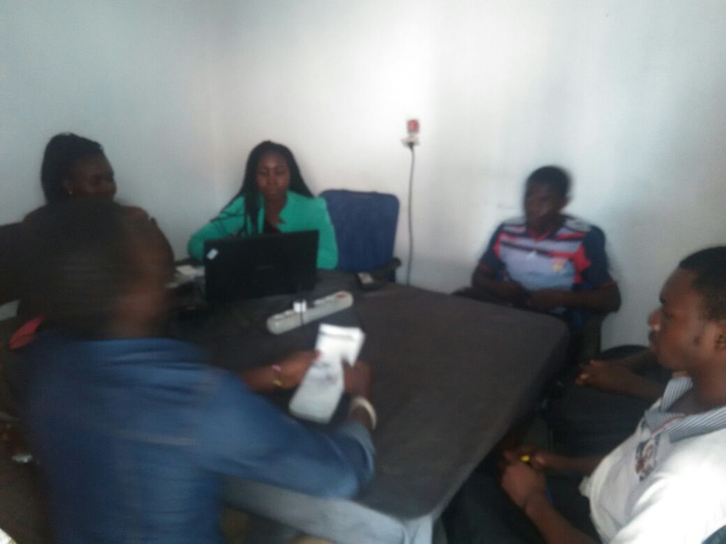 Ivanngong's tweet photo. The #plmeetup for Java was splendid. All five students were present, they seem very serious about learning Java @gdgbuea @skylabase https://t.co/TJh6S3mfz9