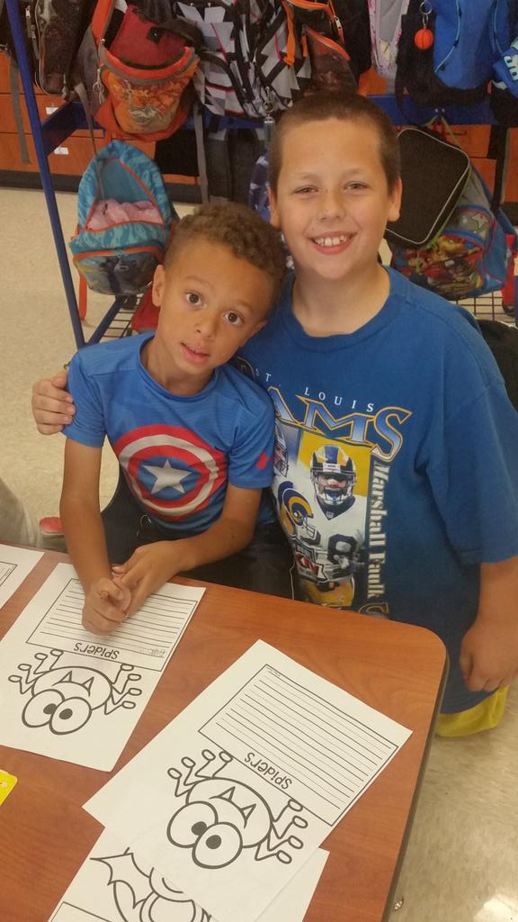 dreclanton's tweet photo. We had fun with our buddies today! https://t.co/HptCsW8LaJ