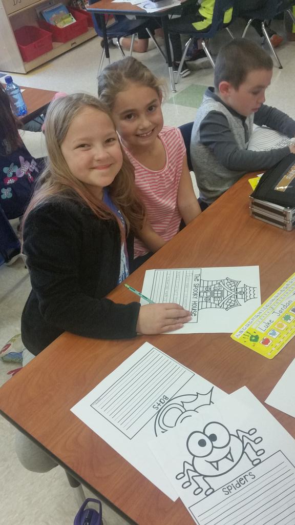 dreclanton's tweet photo. We had fun with our buddies today! https://t.co/HptCsW8LaJ