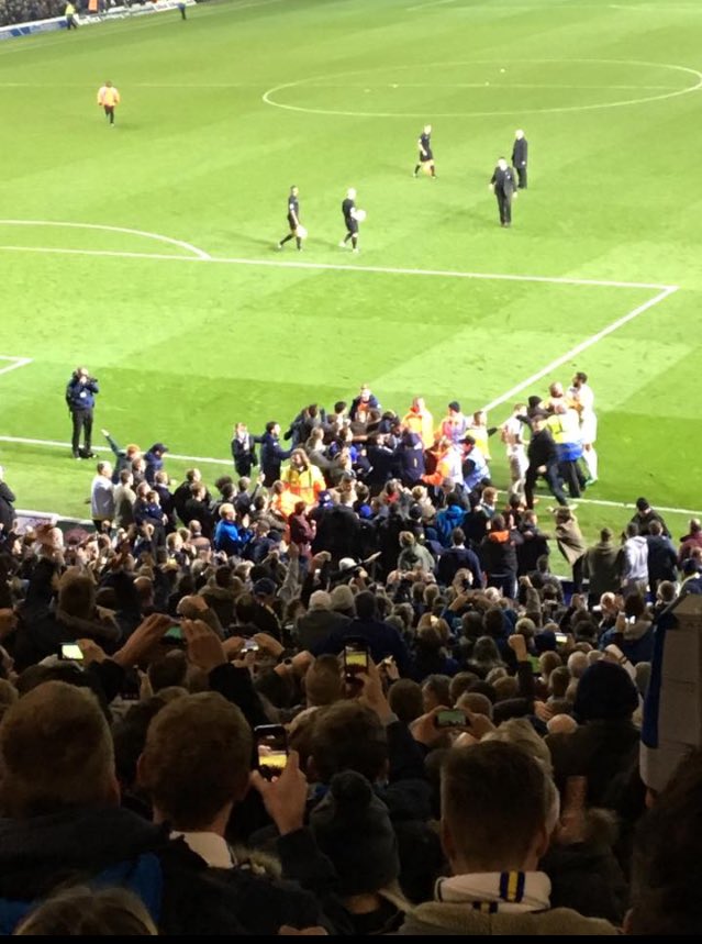 I_Caleb97's tweet photo. Leeds game last night @Nick28T https://t.co/hQWqyQAWJu