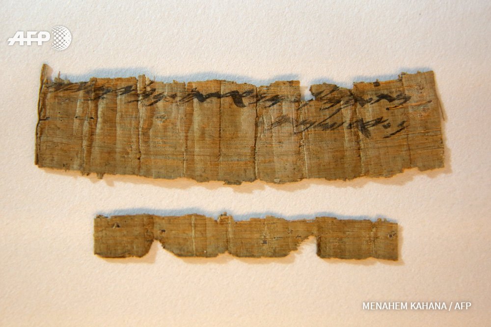 Risultati immagini per jerusalem papyrus 700 aC