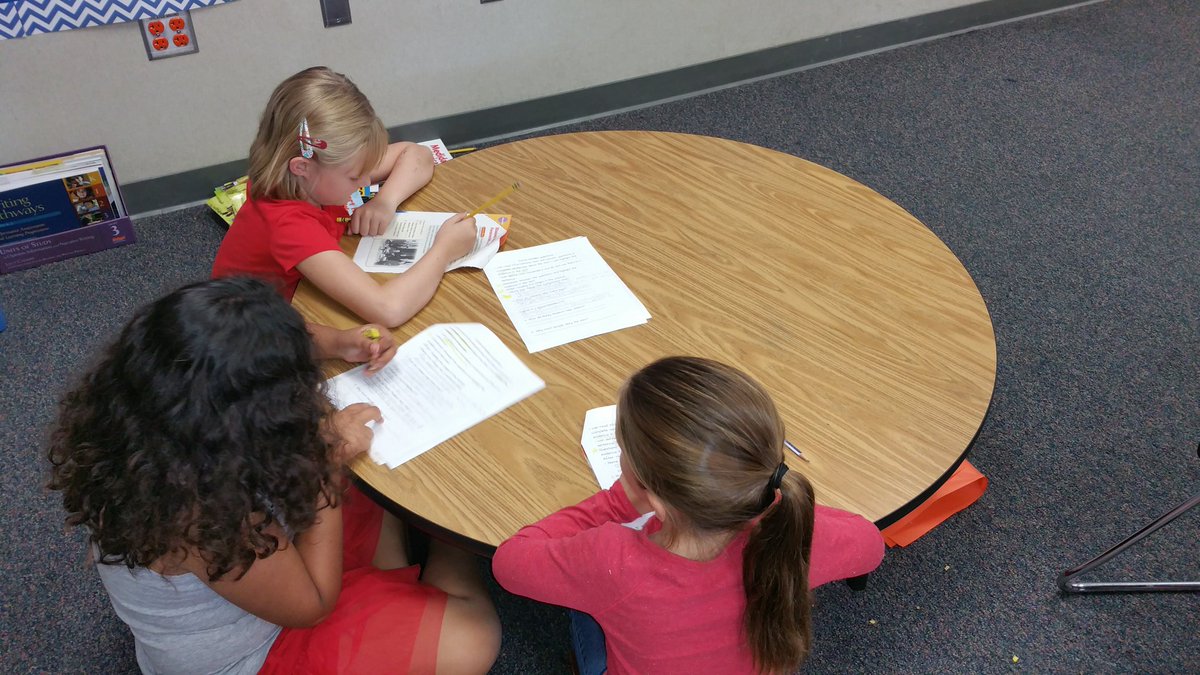 Collaborative work that promotes reading, writing, and language development in <a href="/BradburyDarci/">Mrs. Bradbury</a> <a href="/CajonValleyUSD/">CajonValleyUSD</a>