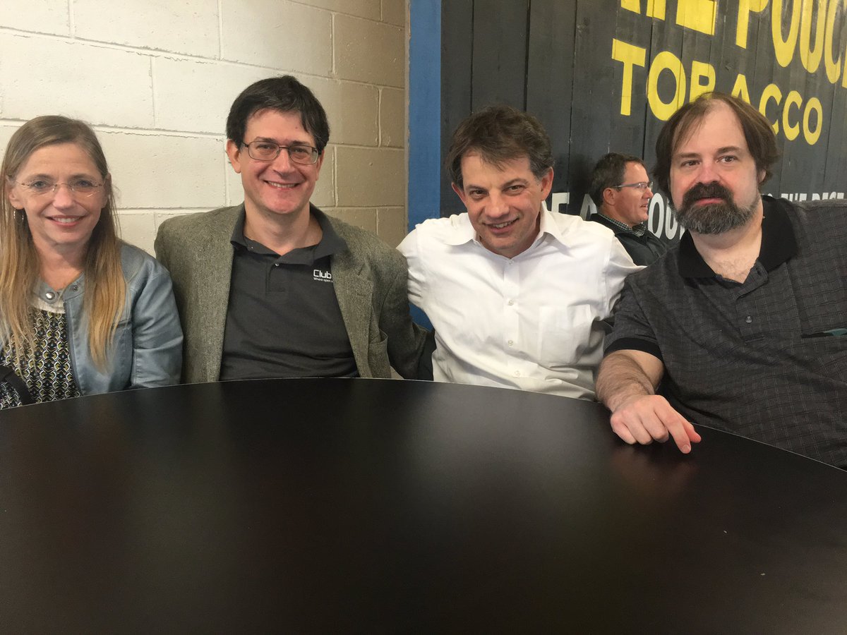 charlieguarino's tweet photo. Post #ibmi @COMMONug speakers lunch . Always fun to be with everyone and catch up. https://t.co/4Hys1Z17wL