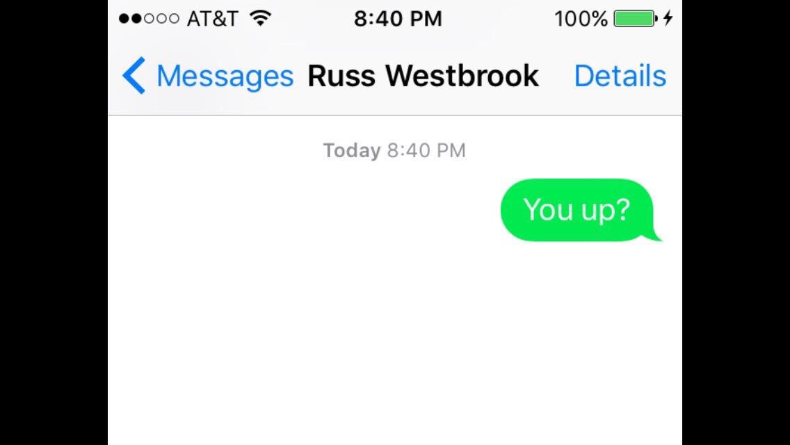 WORLDSTAR's tweet photo. KD after the Warriors getting blown out by the Spurs in the first game of the season 😂😩 https://t.co/RScnlGwLIa