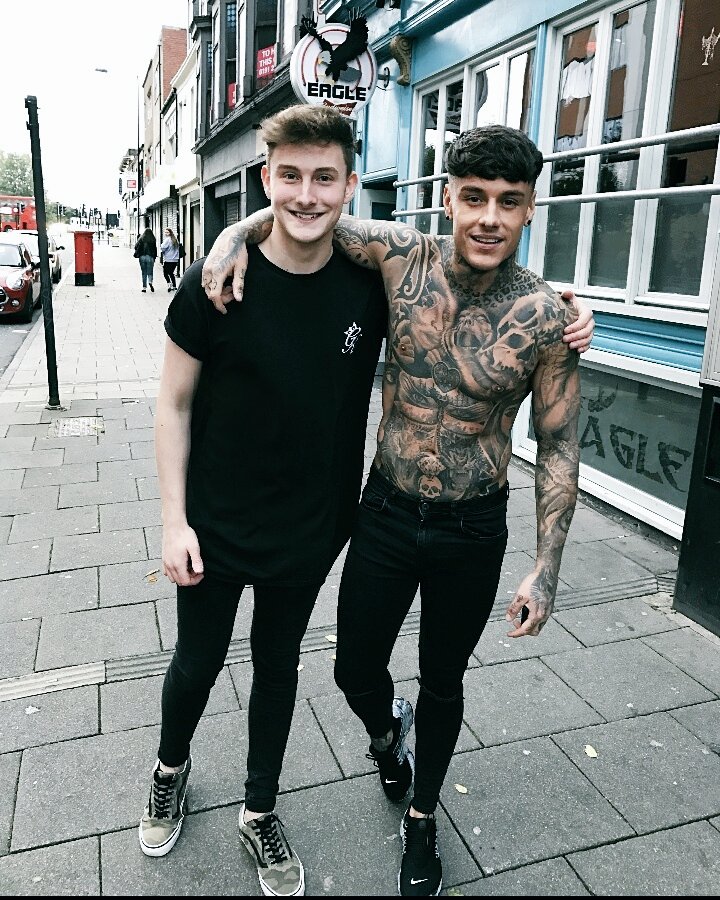 CarrFuckin's tweet photo. Absolute lad @Chet_Sket https://t.co/h5WvVSODnd
