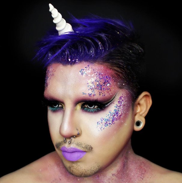 21 ridiculously pretty makeup looks to try this Halloween bzfd.it/2f85zxj