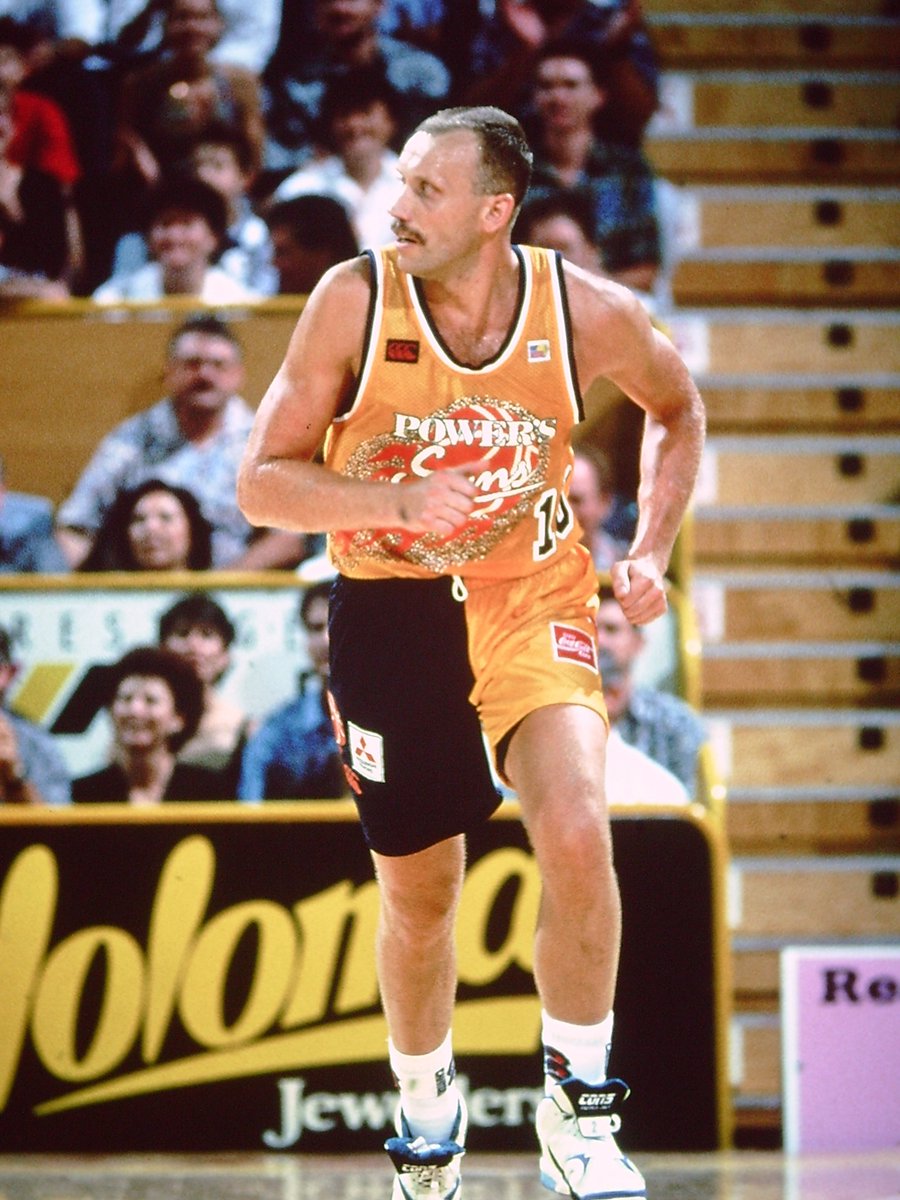 Crocs Facts tweet media