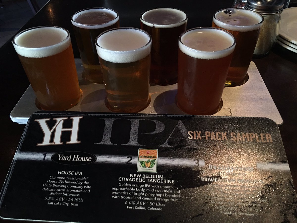 MasconceptArt's tweet photo. @YardHouse getting my sample on!!
#preDrank #CraftSample @BraufactuM is kinda great!! https://t.co/K0EEeiJFeR