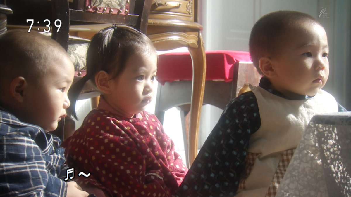 わび さび さくらちゃんの本音 べっぴんさん 河上咲桜 さくら あ あんた誰やねん ぷいっ 知らん男はんと しゃべったら あかんねん すみれ お父さんなのよ さくら 初めてよね さくら 汚い手で触るなよ てゆーか遅すぎ