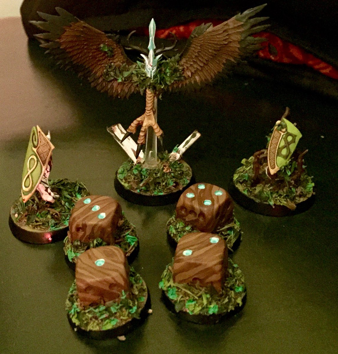HadrielCaine's tweet photo. #clash2016 prep. 4 objectives. 3 spells. Mystic shield. Shield of thorns and the shadowdancer one! #warmongers #AoS https://t.co/qHmchQYQMN