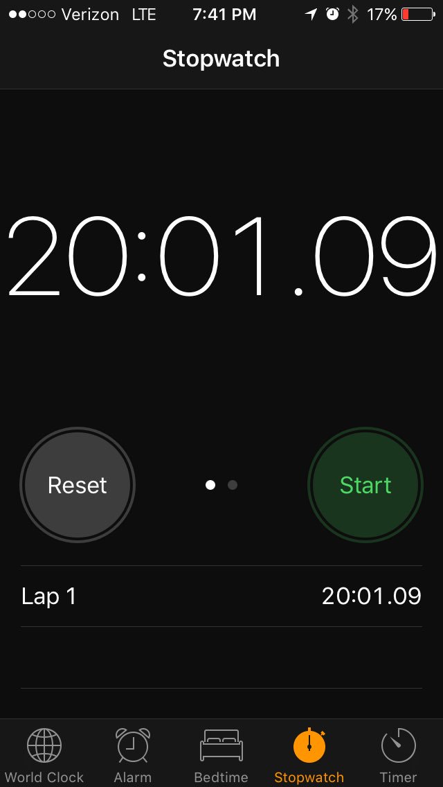kelsey_murphy11's tweet image. My passive aggressive tweet for the night. just waited 20 minutes (new record) at @Wendys for 2 small frostys &amp;amp; lg fry. #timedIt