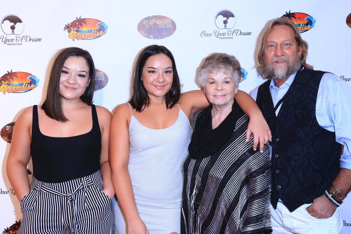 OfficialAutumnP's tweet photo. Such a great night!  Were you at Raleigh Studios for our screening?  Check out all of the pics from the festival at: https://t.co/IuvAlnftTy https://t.co/YaI0xMRYgh
