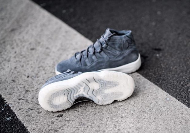 JustFreshKicks's tweet photo. Another Look at the Air Jordan 11 "Grey Suede" releasing later this year https://t.co/sRXyDGajBK https://t.co/4gXWakjVYB
