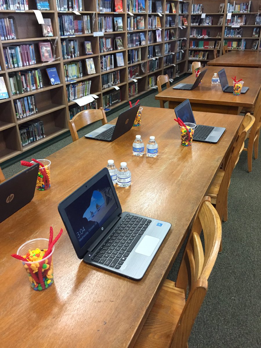 busdpd's tweet photo. Happiness is snacking out while playing with new learning apps for kids and teachers! https://t.co/PaASBW0nXK