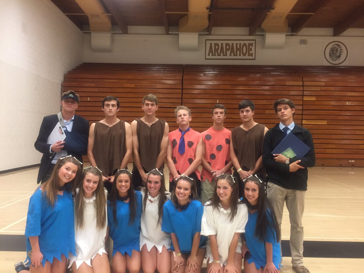 Most likes wins the costume contest! FLINTSTONES  #arapdeca #decadodgeball
