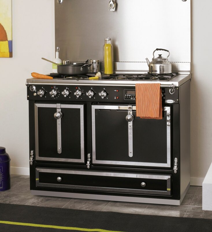info_codltd's tweet photo. #GODIN #Range #cookers come with delivery and installation as standard #codltd https://t.co/csY5ie8aMd