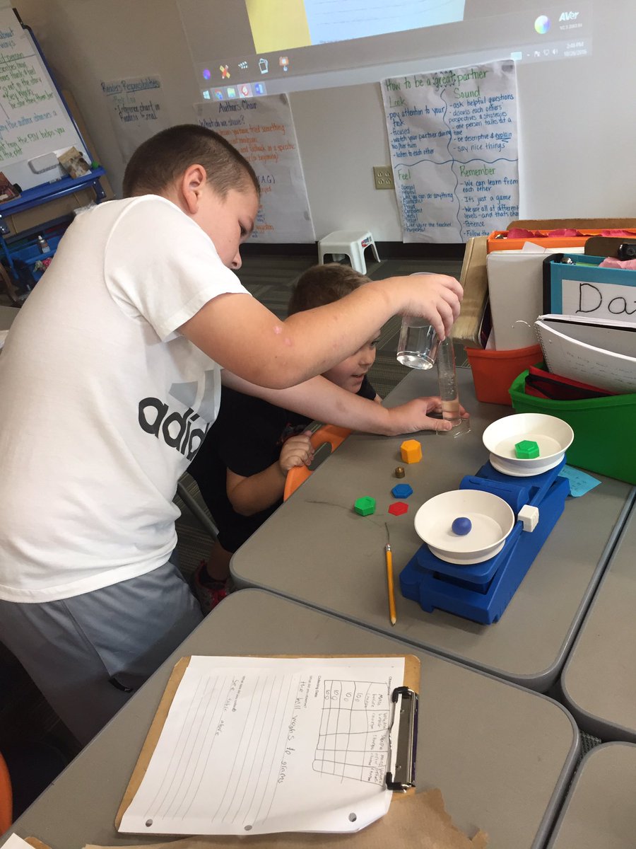 PCMrsShaw's tweet photo. Will a piece of clay keep its original properties if you change its shape?
#scientists #CompassElem https://t.co/EOoy6rQUHD