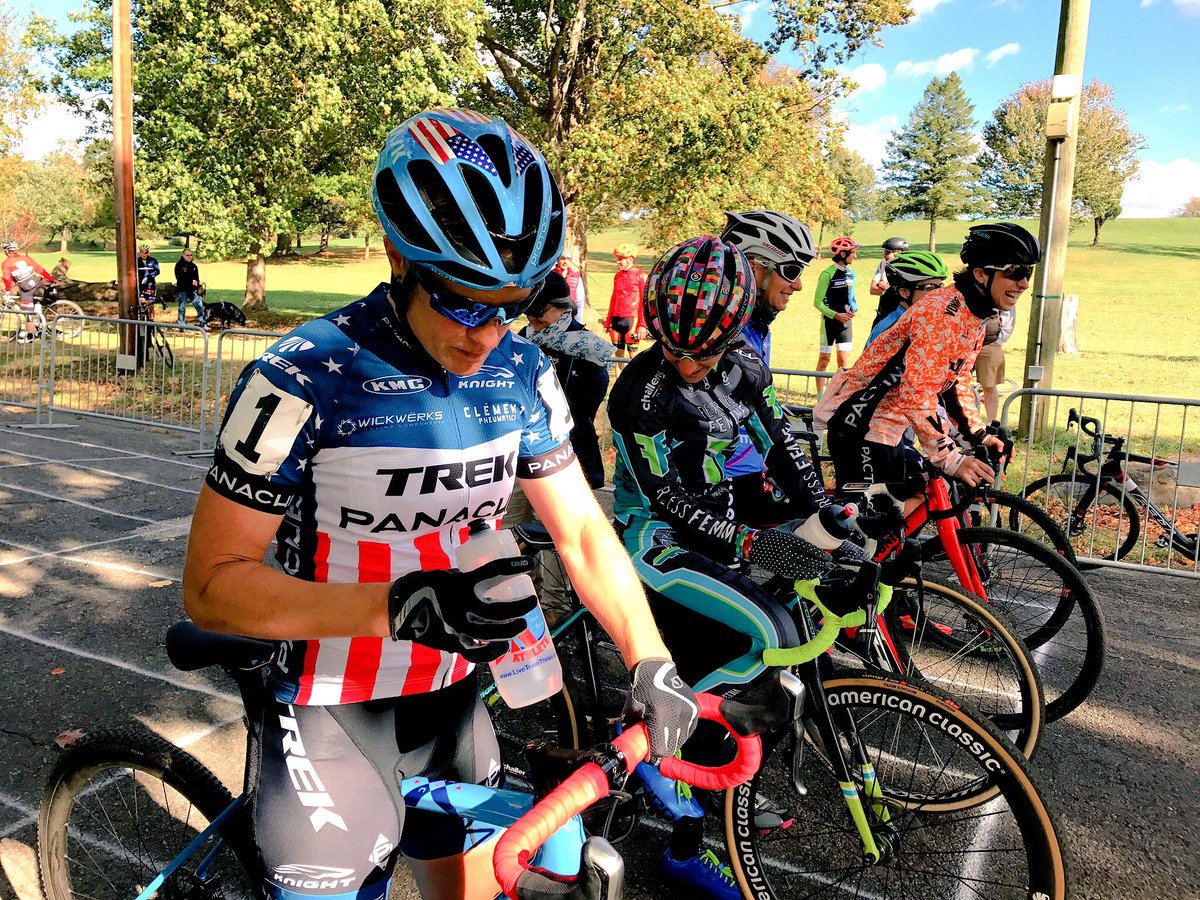 AthleteInsight's tweet photo. Thank you for hydrating with @AthleteInsight this weekend at the @DCCXrace @KatieFnCompton! #KfC #Cyclocross #LiveTrainThrive https://t.co/JSXECJpRMe