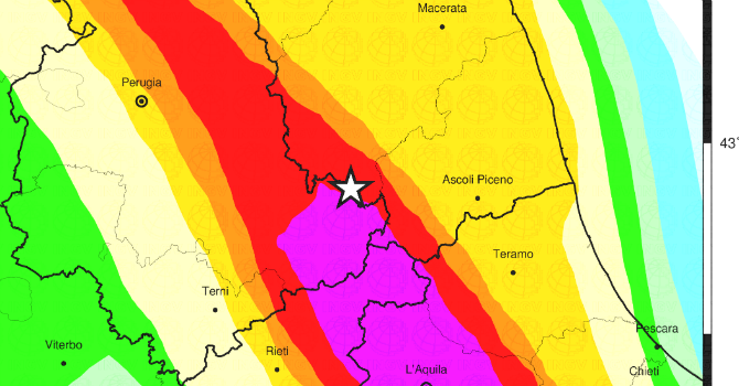 sole24ore's tweet photo. Le mappe della pericolosità sismica delle zone colpite dal terremoto https://t.co/SkdoO9HjCn @24infodata https://t.co/d1iTVBNuJQ