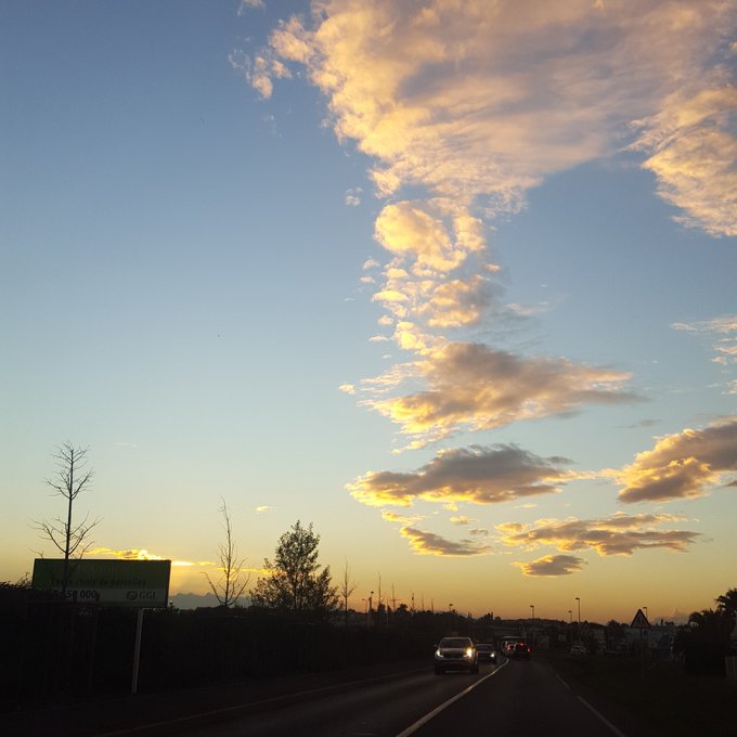 Couch&eacute; soleil. . Cap D Agde  😍😍 Bonne nuit !!!! https://t.co/NXxt64OpOf