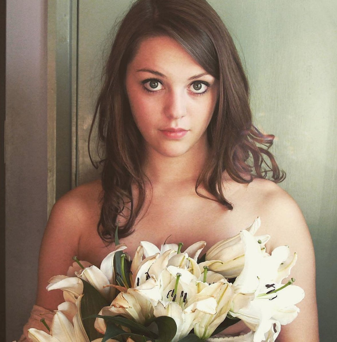PIXAPRO_UK's tweet photo. Lilies @imogenrhiannon #lilies #flower #flowers #bigeyes #weeklyimogen #weeklyimogenyoutube https://t.co/AKulL8rVhF
