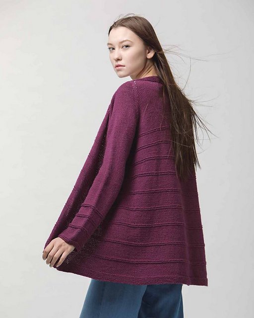 websyarn's tweet image. We &amp;lt;3 @knittingvortex's Radial Raglan in our Valley Yarns Northfield from her new book, Knitting Short Rows! ow.ly/lYRd305z09P