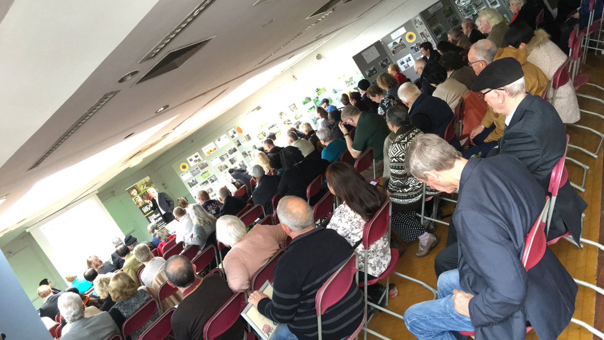 Had a great time presenting gardening awards to residents living in the East of the city. Some beautiful gardens which deserve recognition🌻