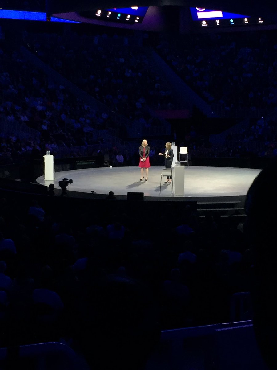 cath_roebuck's tweet photo. 2 incredible leaders! @GinniRometty @mtbarra #thefutureisnow #empoweredwomen #cognitiveecosystem https://t.co/yg4Fp0WLsQ