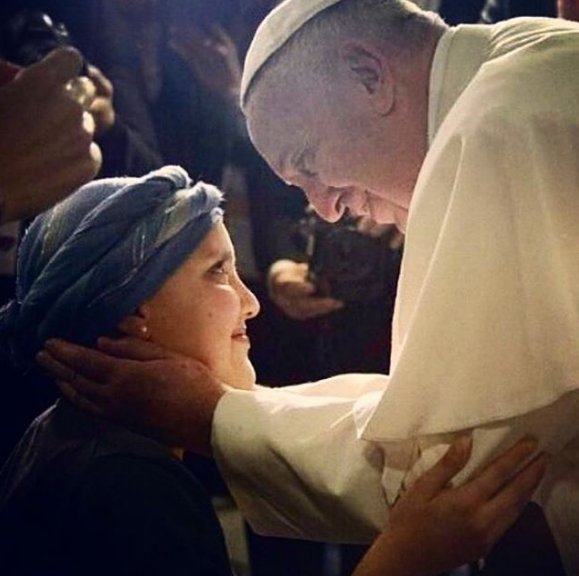 PopeIsHope's tweet photo. "God never stops wanting our good, even when we sin." @Pontifex #Catholicism https://t.co/e6s2iXFy45