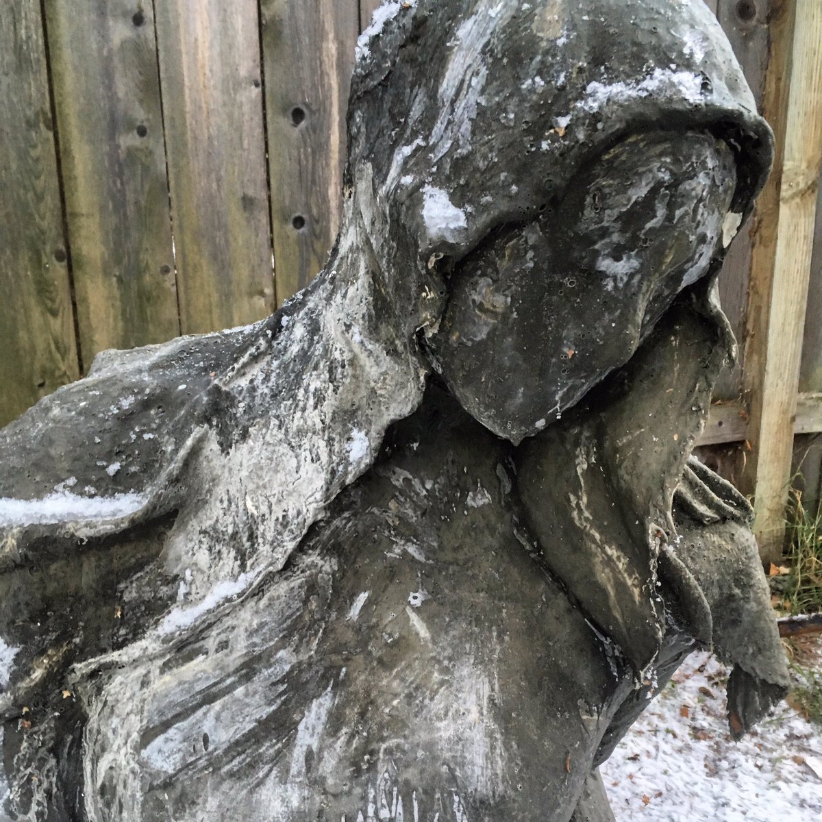 bysarahdavies's tweet photo. 100Stone Survivors 11/4/16 Alaska Pacific University 5:00 #wearelivingart #mentalhealthawareness https://t.co/95YrByfdLc https://t.co/AB1XsSlKVP